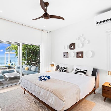 Surfsong Villa- Luxury Water Front Villa For 12 Maho Exterior photo